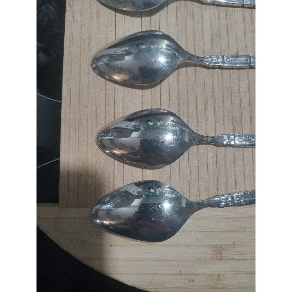 Oneida Community MADRID‎  No Black  Stainless 6 TeaSpoons   See Pictures